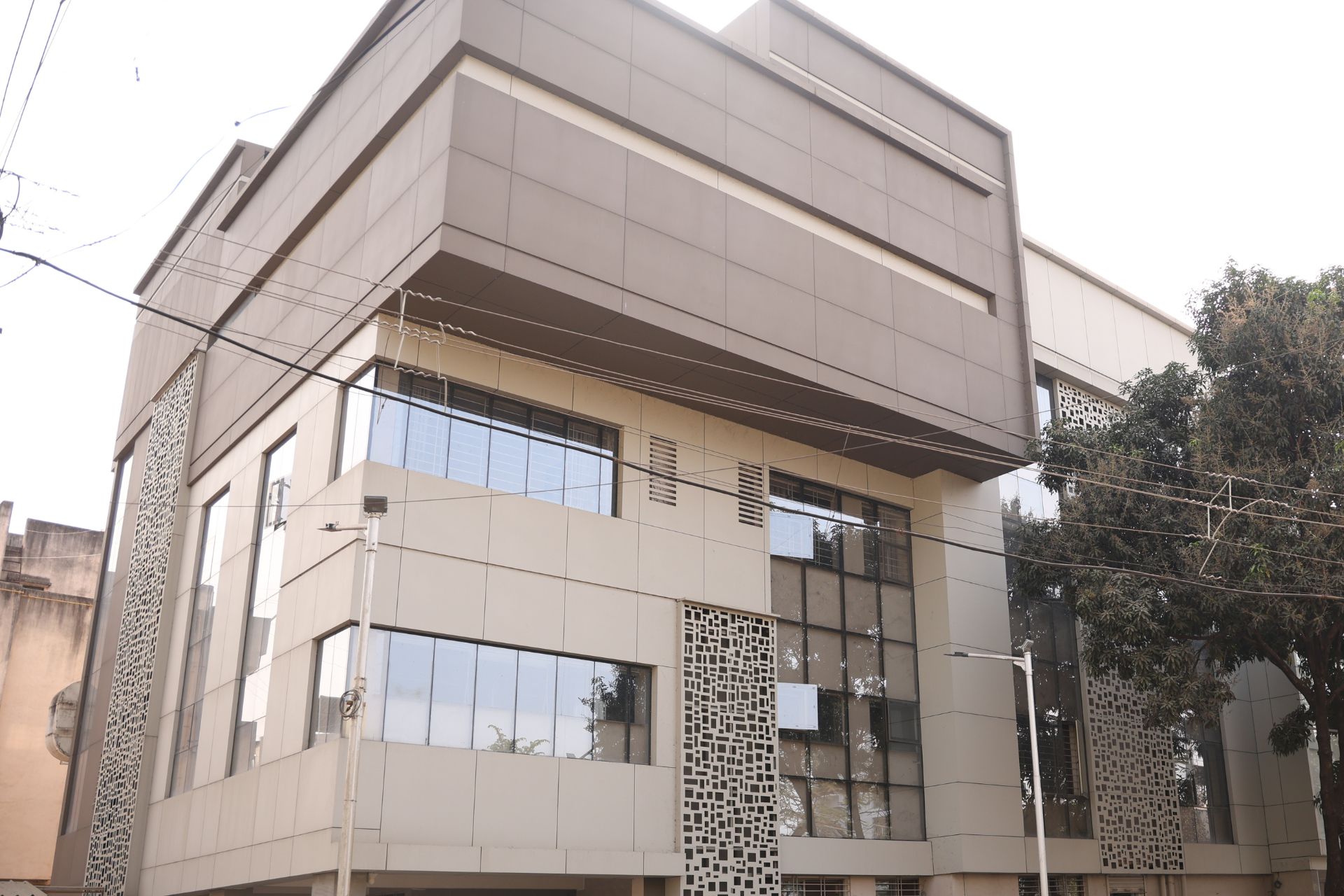 New Life Hospital